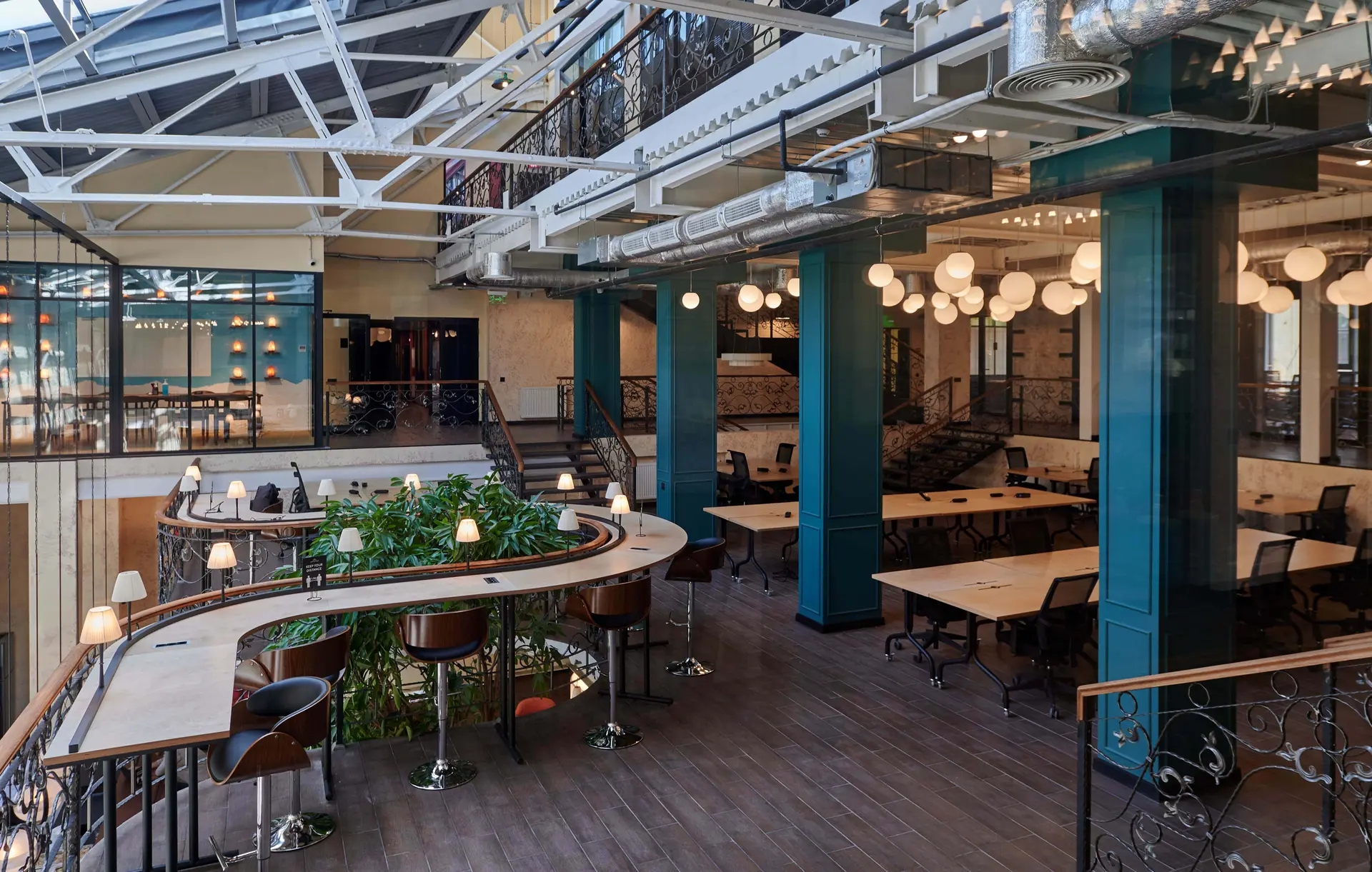 НЕФІКСОВАНЕ МІСЦЕ 10